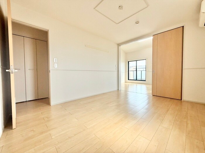 物件内観写真10　(居室)