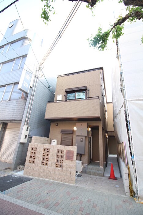 物件外観写真1　(外観写真)