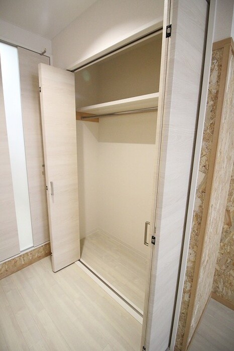 物件内観写真15　(収納)