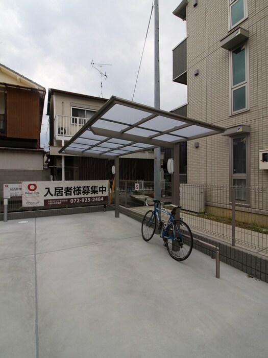 物件外観写真6　(駐輪場)