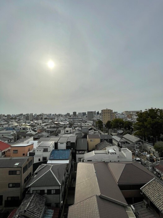 物件内観写真14　(室内からの展望)