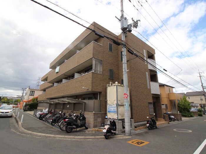 物件外観写真2　(外観写真)