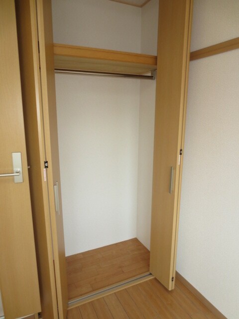 物件内観写真11　(収納)