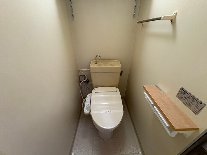 物件内観写真10　(トイレ)