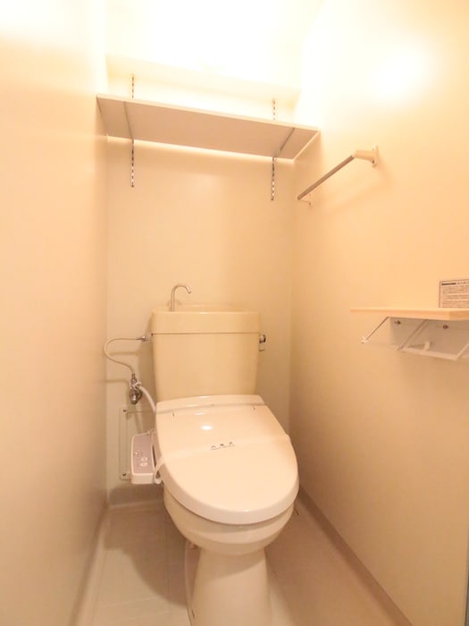 物件内観写真14　(トイレ)