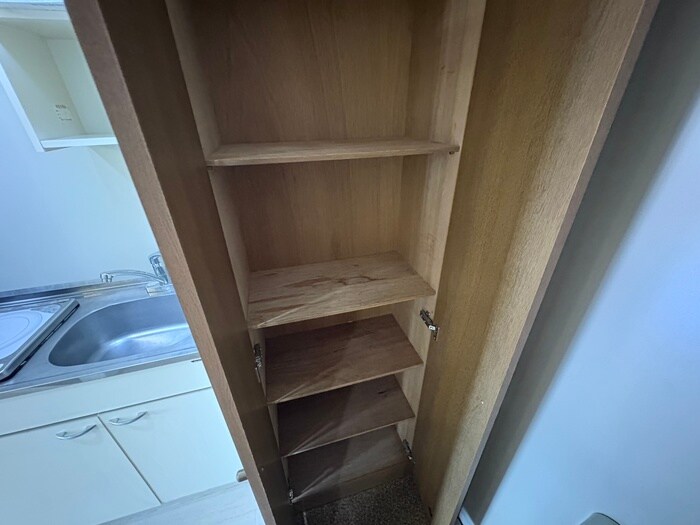 物件内観写真18　(収納)