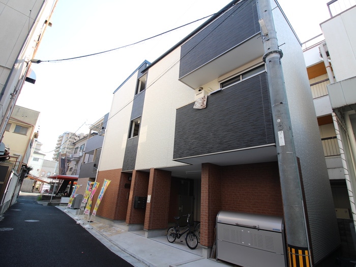 物件外観写真1　(外観写真)