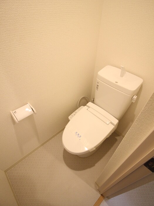 物件内観写真16　(トイレ)