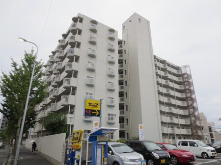 豊中ﾛｲﾔﾙﾏﾝｼｮﾝ（811）外観写真
