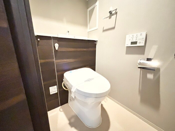 物件内観写真17　(トイレ)