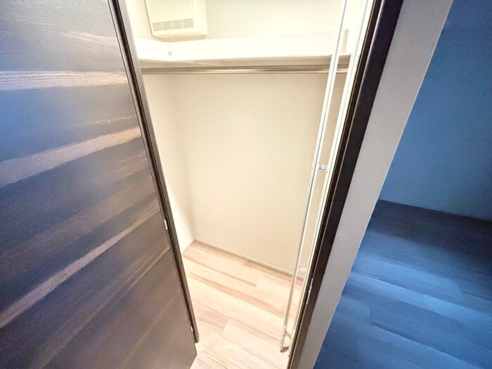 物件内観写真18　(収納)