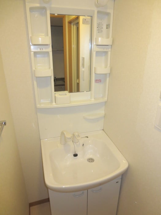 物件内観写真11　(洗面)