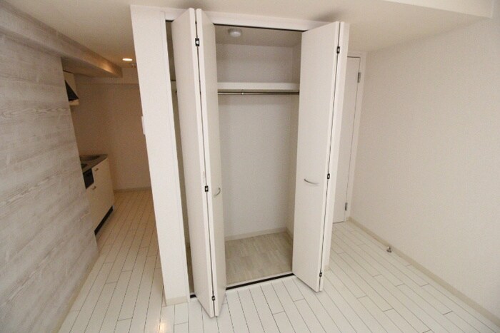 物件内観写真15　(収納)