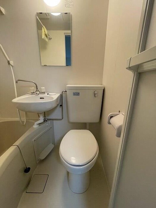 物件内観写真10　(トイレ)