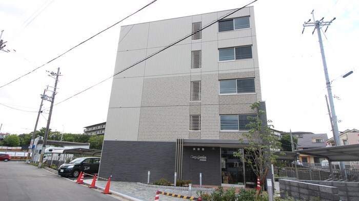 物件外観写真4　(外観写真)