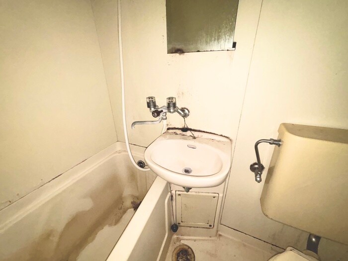 物件内観写真11　(洗面)