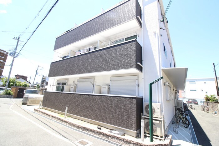 物件外観写真6　(外観写真)