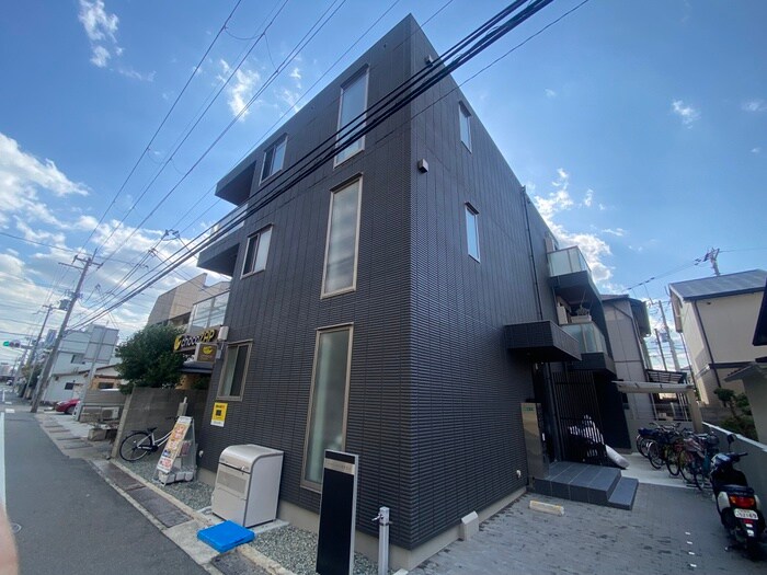 物件外観写真2　(外観写真)