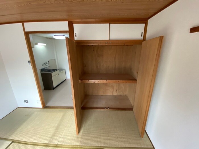 物件内観写真11　(収納)