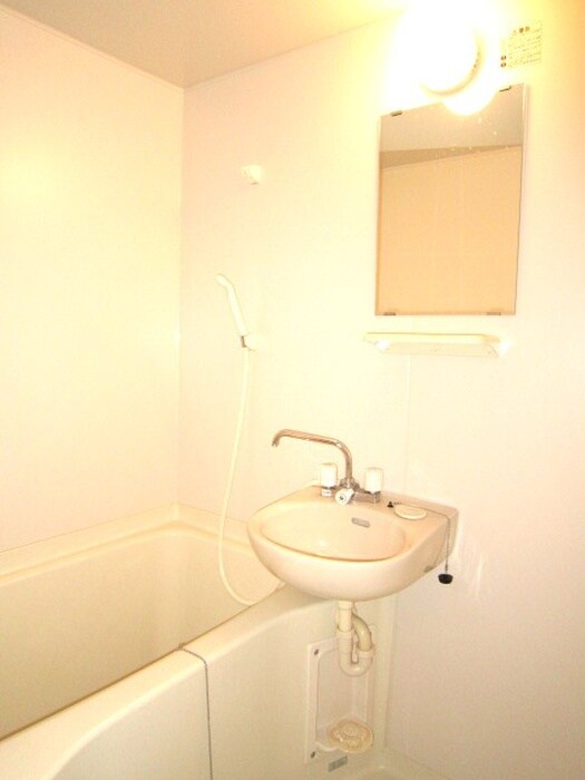 物件内観写真9　(バス／シャワールーム等)