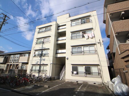 ハイツチェリー外観写真