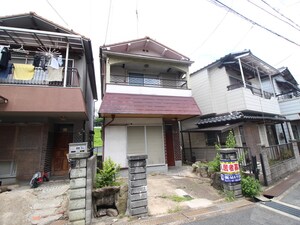 尻江武東貸家外観写真