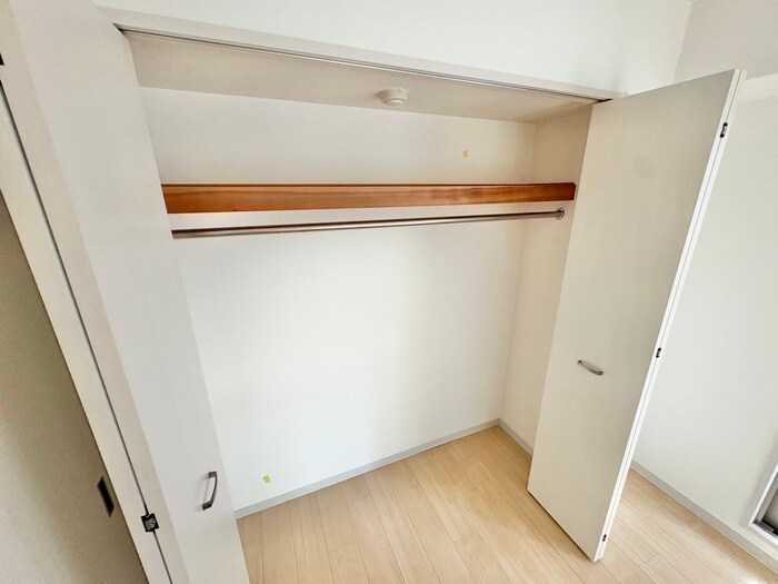 物件内観写真18　(収納)