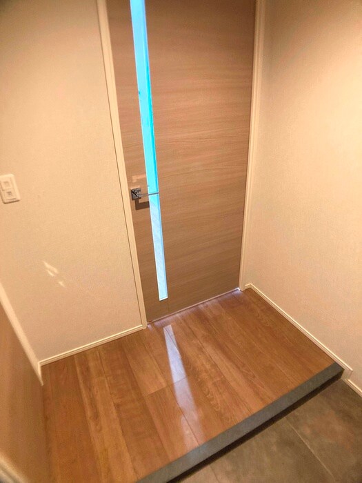 物件内観写真16　(廊下)