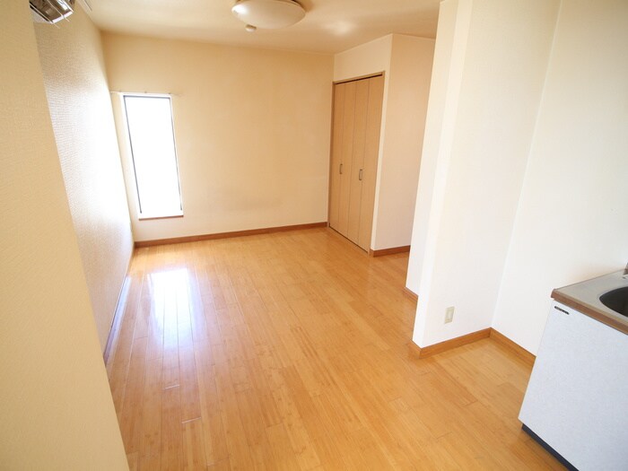 物件内観写真21　(居室)