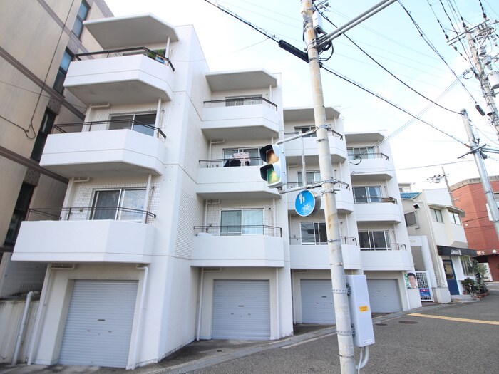 物件外観写真6　(外観写真)