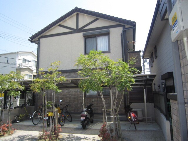 物件外観写真2　(外観写真)