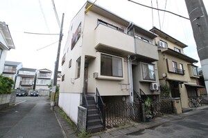 山科区竹鼻扇町貸家外観写真
