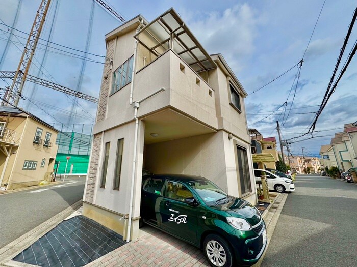 千島一丁目戸建の物件外観写真