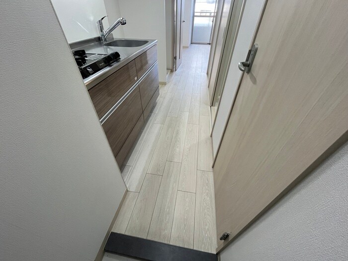 物件内観写真18　(廊下)
