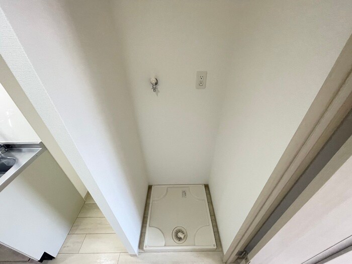 物件内観写真19　(洗濯機置場)