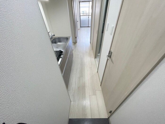 物件内観写真20　(廊下)