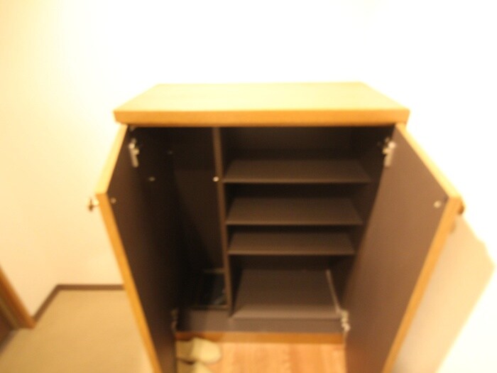 物件内観写真17　(靴箱)