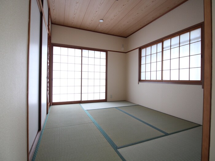 物件内観写真8　(居室)