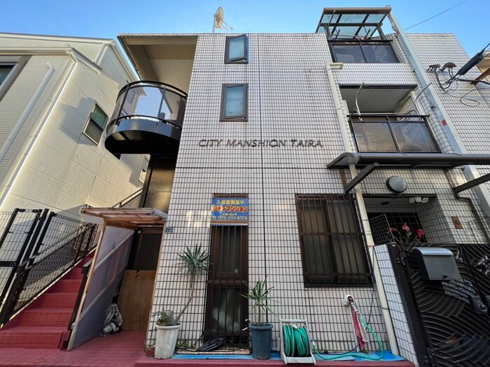 物件外観写真2　(外観写真)