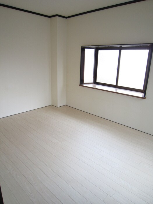 物件内観写真12　(居室)