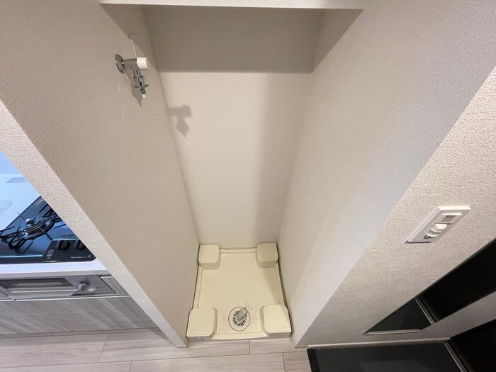 物件内観写真17　(洗濯機置場)