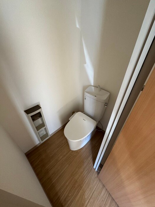 物件内観写真10　(トイレ)