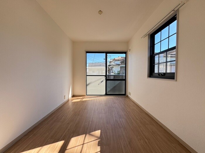 物件内観写真12　(居室)