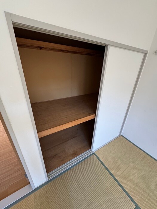 物件内観写真15　(収納)