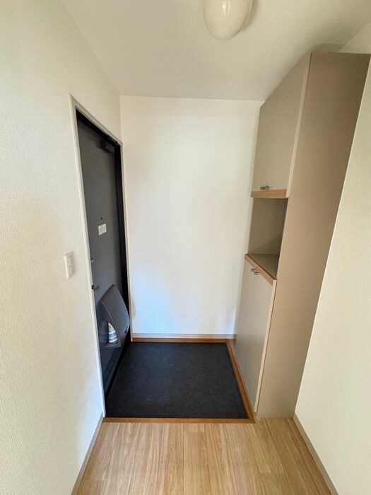 物件内観写真20　(玄関)