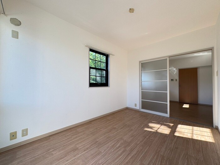 物件内観写真22　(居室)