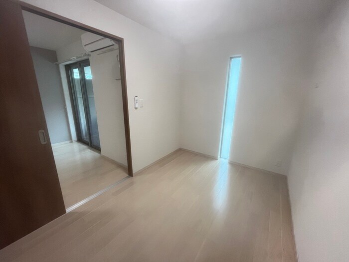 物件内観写真15　(居室)