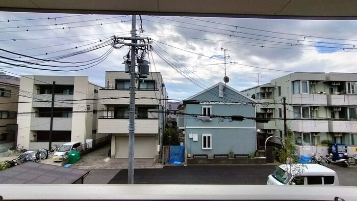 物件内観写真16　(室内からの展望)