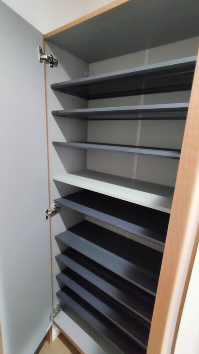 物件内観写真17　(靴箱)