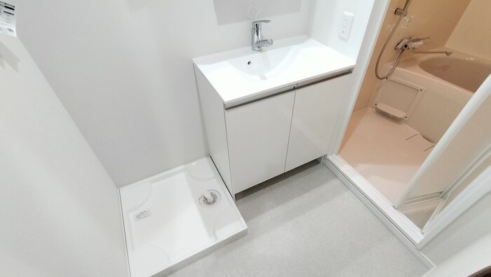 物件内観写真18　(洗濯機置場)